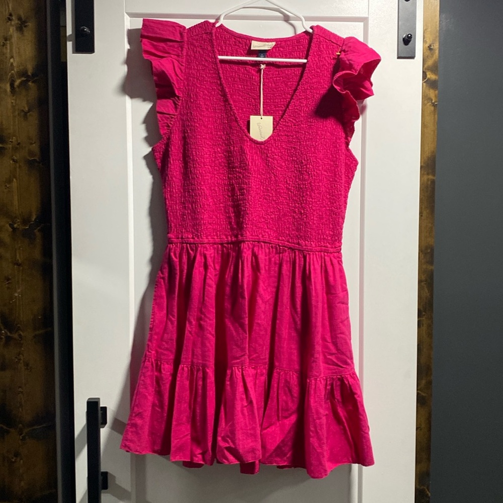 NWT UNIVERSAL THREAD PINK RUFFLE SMOCKED MINI DRESS WITH POCKETS  LARGE